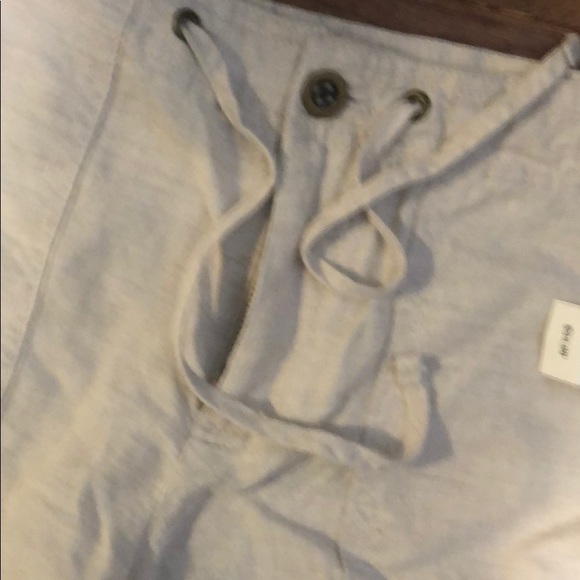 NWT Gap Linen Shorts - Picture 2 of 4